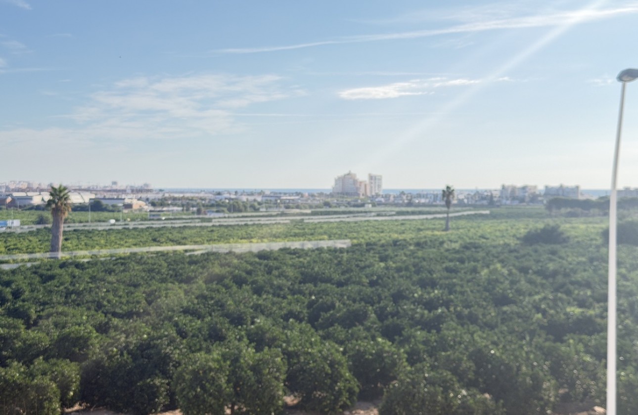 Resale - Quad - Los Balcones