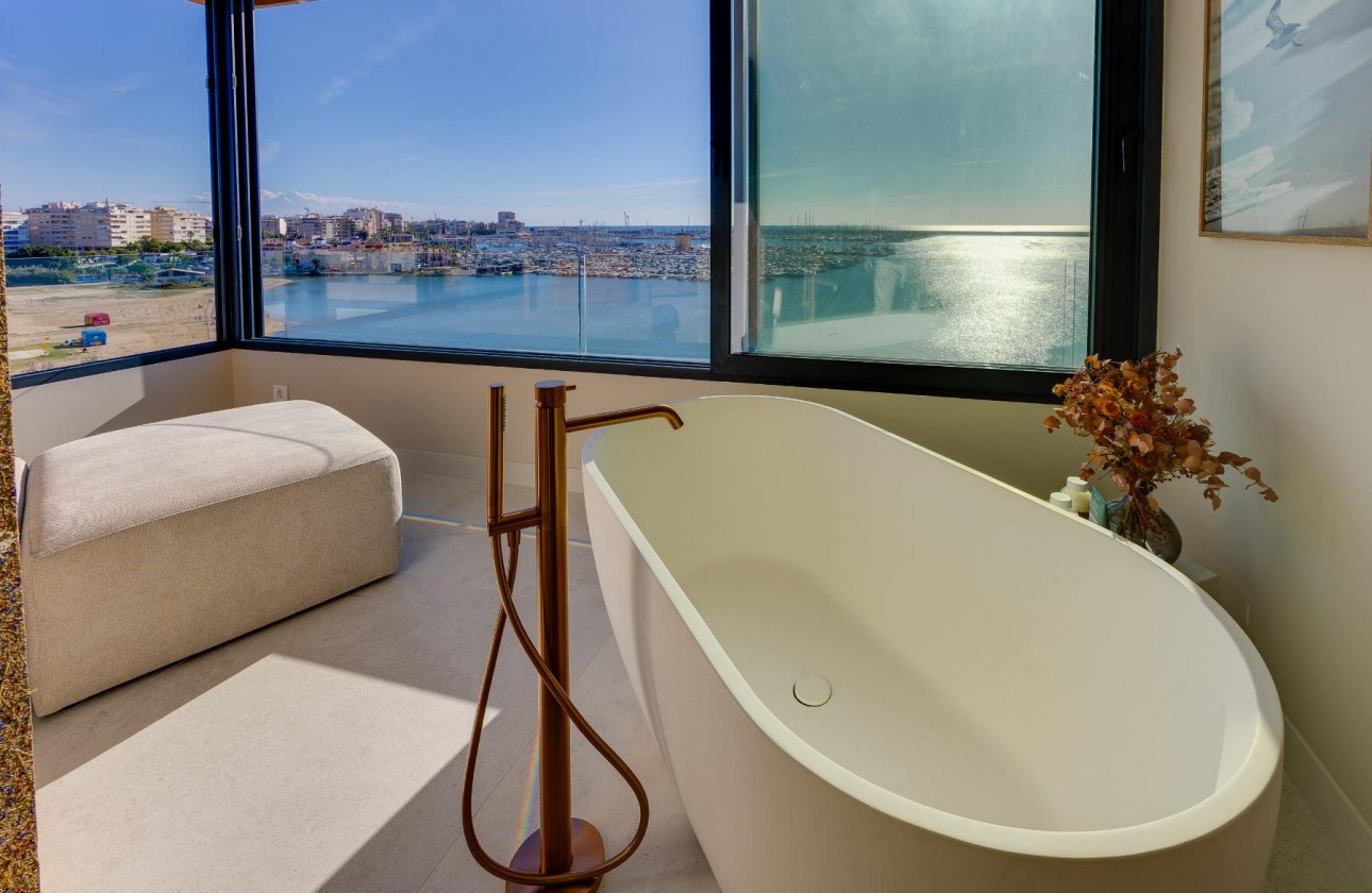 Reventa - Apartamento / piso - Torrevieja - Playa del Acequión