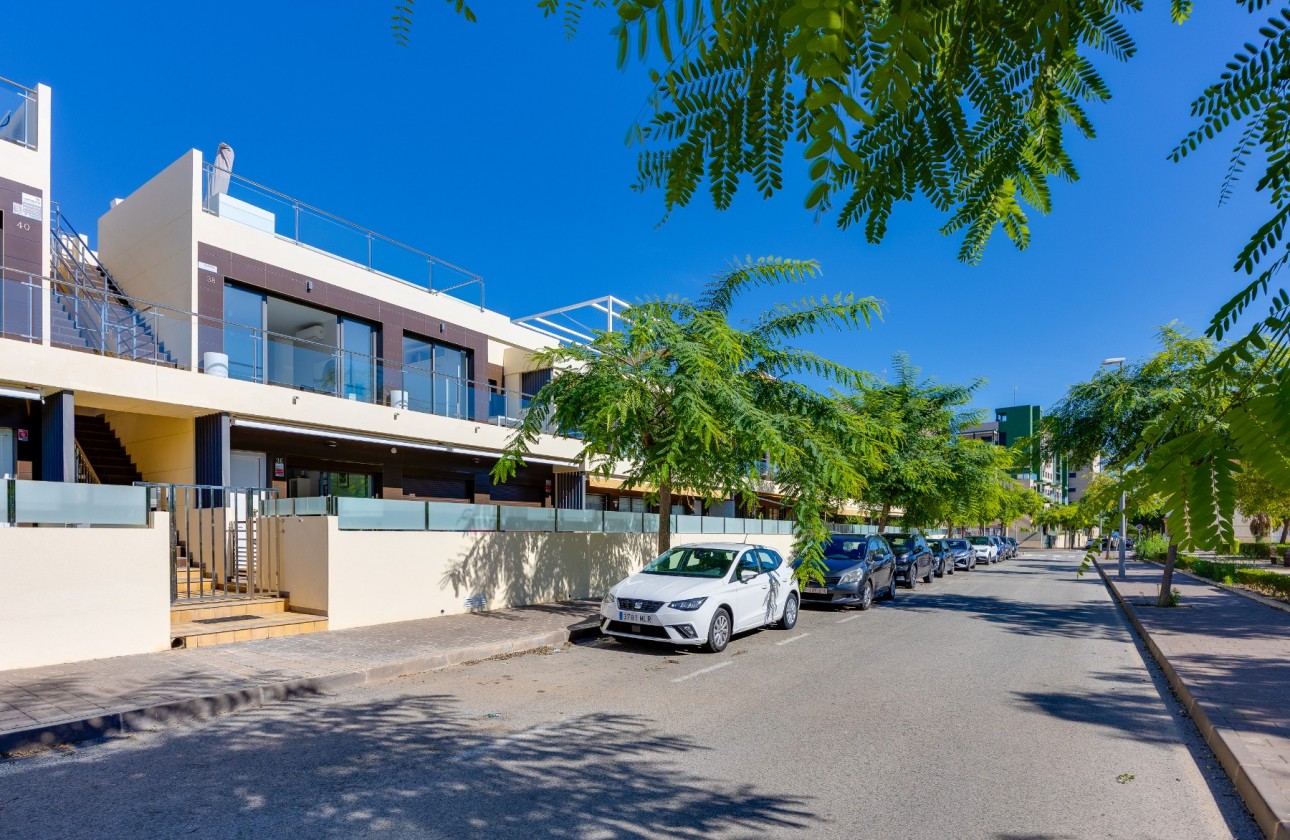 Reventa - Bungalow - Pilar de la Horadada - Mil Palmeras