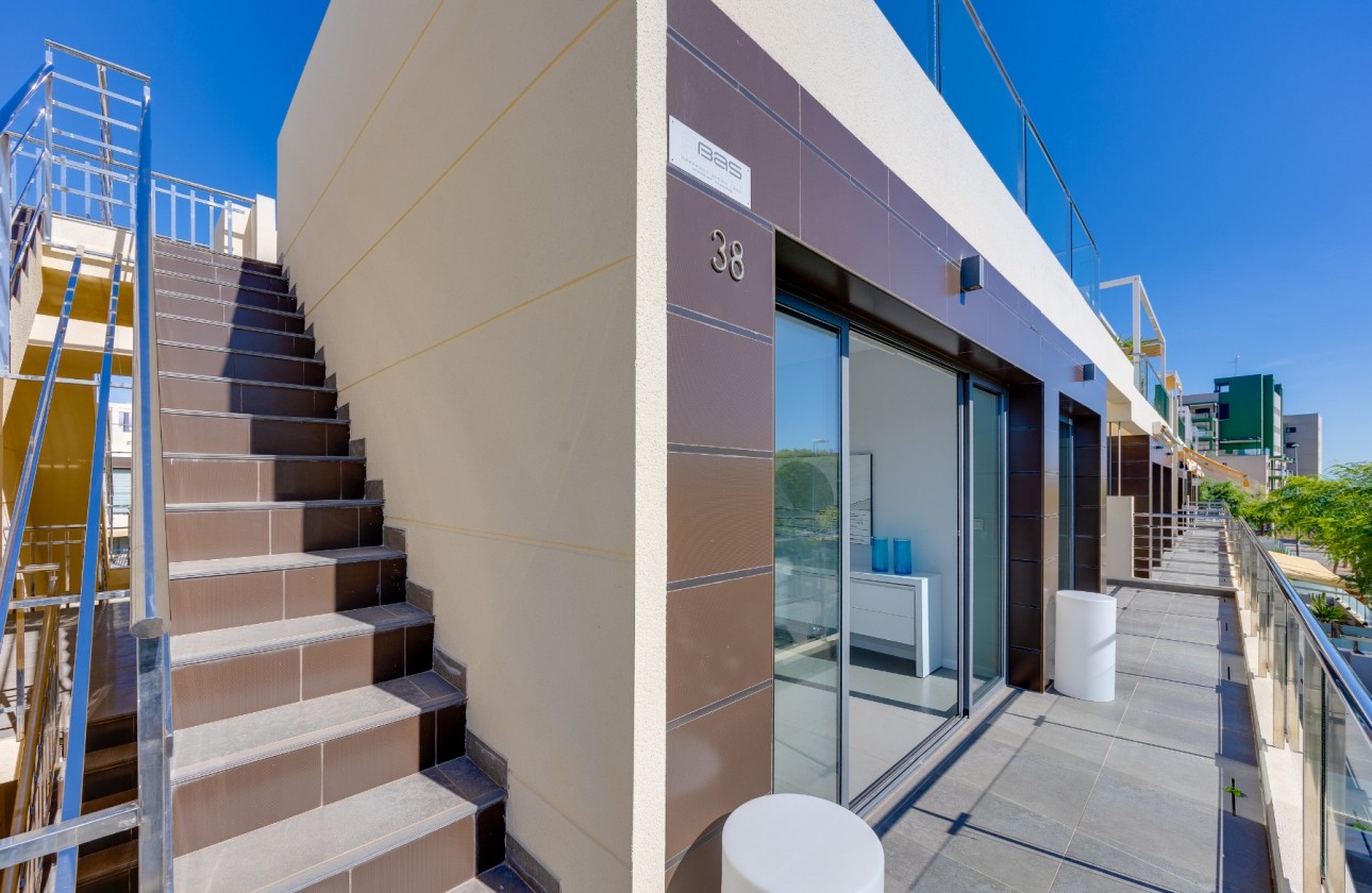 Reventa - Bungalow - Pilar de la Horadada - Mil Palmeras