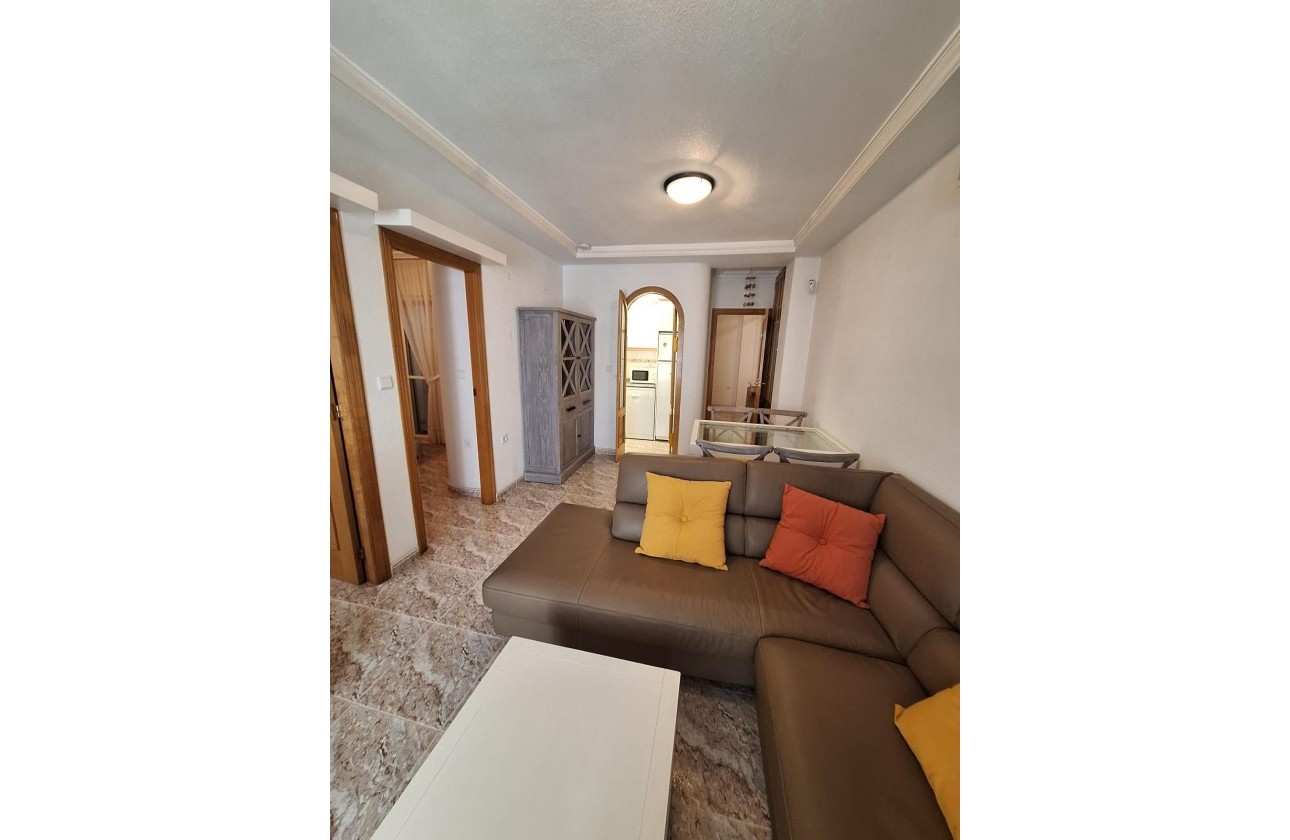Reventa - Apartamento / piso - Torrevieja - Estacion de autobuses