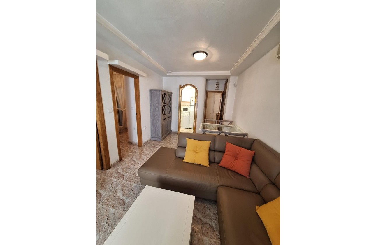 Reventa - Apartamento / piso - Torrevieja - Estacion de autobuses