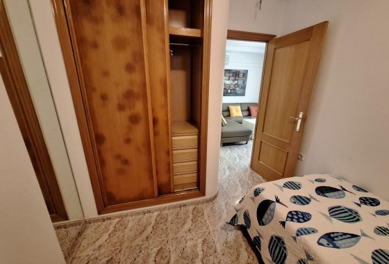 Reventa - Apartamento / piso - Torrevieja - Estacion de autobuses