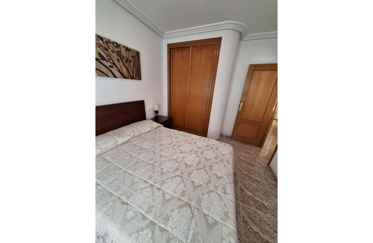 Reventa - Apartamento / piso - Torrevieja - Estacion de autobuses