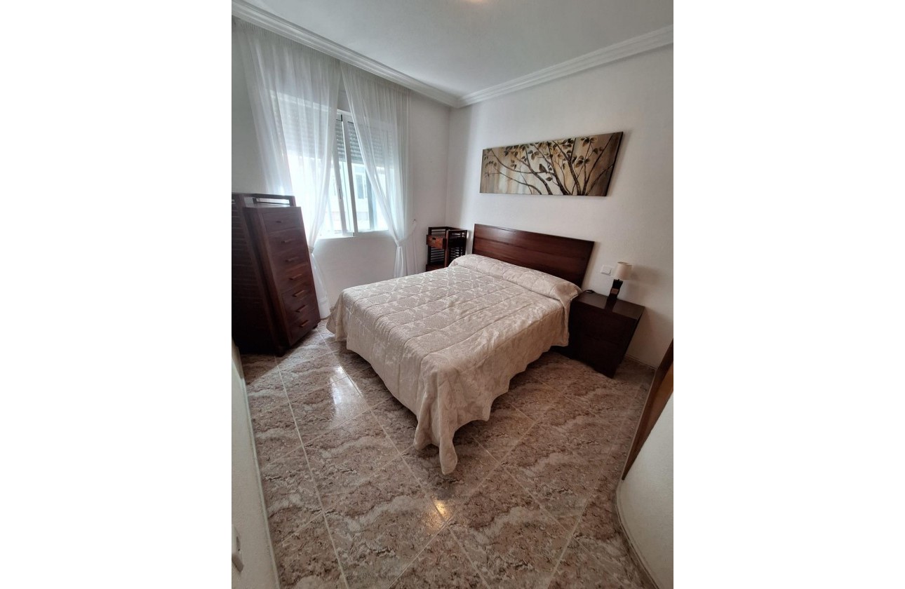 Reventa - Apartamento / piso - Torrevieja - Estacion de autobuses