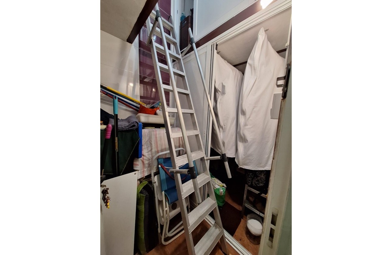 Reventa - Apartamento / piso - Torrevieja - Estacion de autobuses