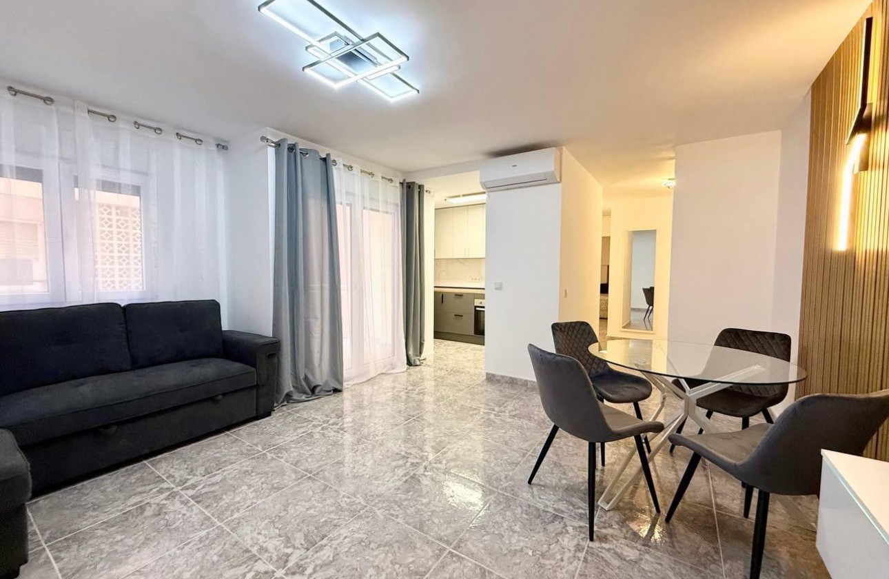 Reventa - Apartamento / piso - Torrevieja - Playa del Cura