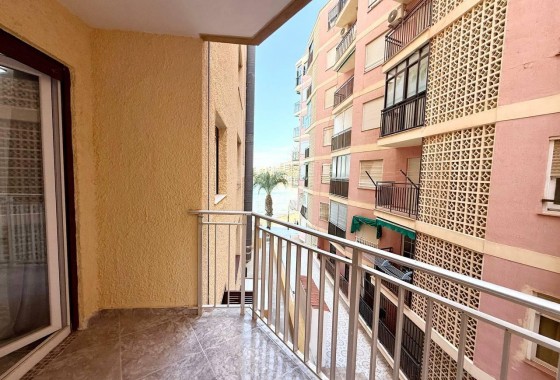 Reventa - Apartamento / piso - Torrevieja - Playa del Cura