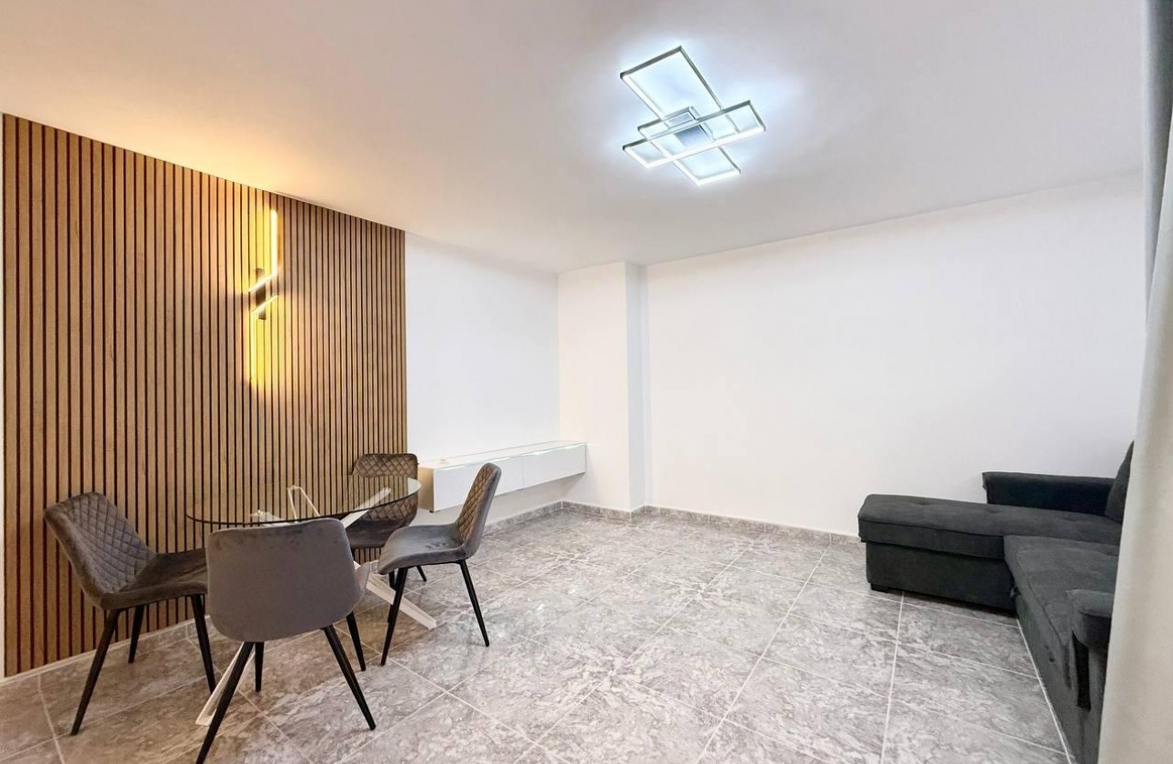 Reventa - Apartamento / piso - Torrevieja - Playa del Cura