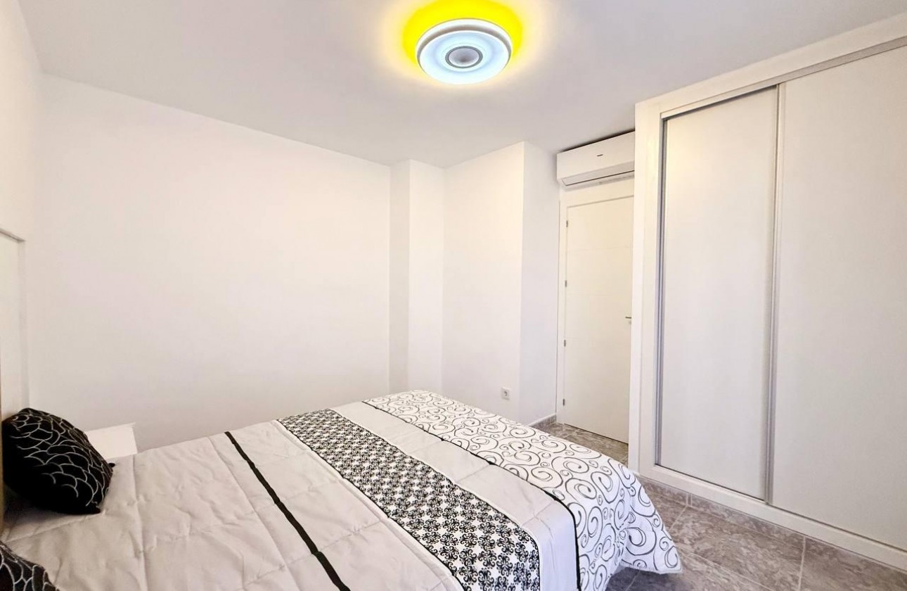 Reventa - Apartamento / piso - Torrevieja - Playa del Cura