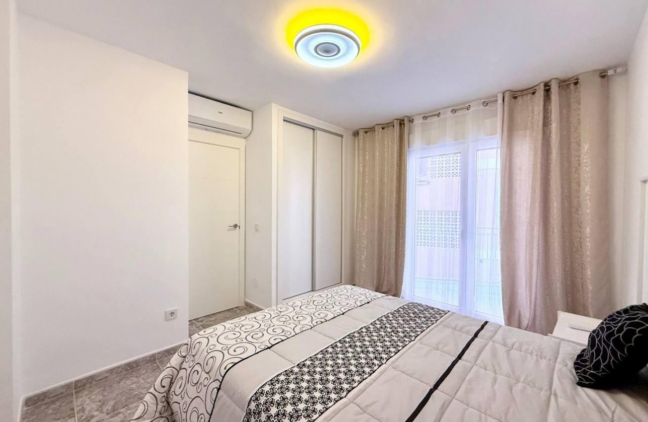 Reventa - Apartamento / piso - Torrevieja - Playa del Cura