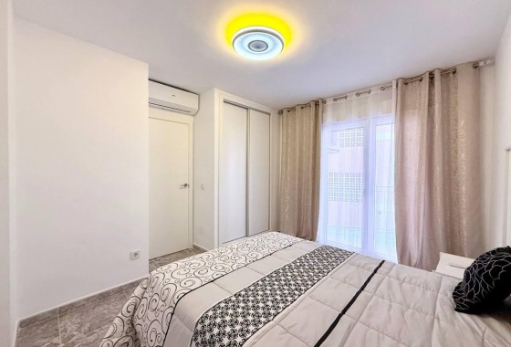 Reventa - Apartamento / piso - Torrevieja - Playa del Cura