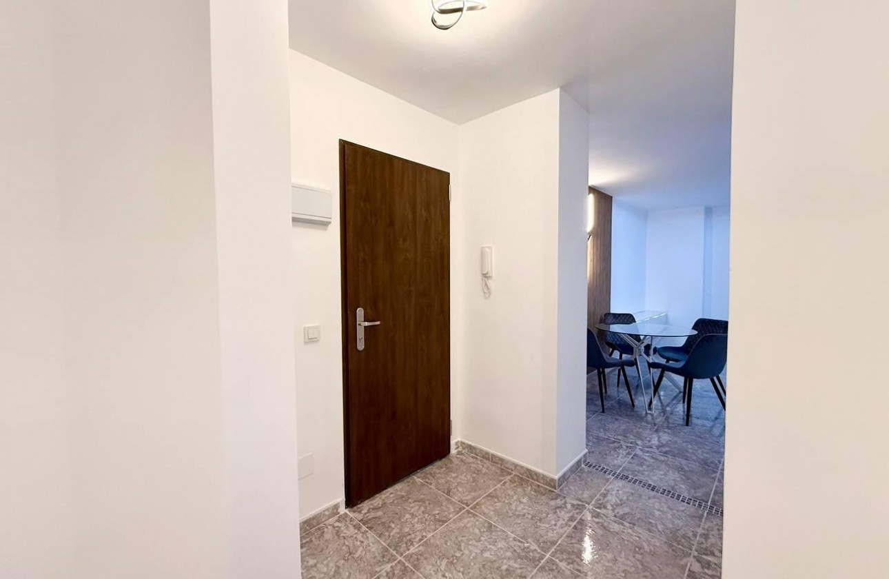 Reventa - Apartamento / piso - Torrevieja - Playa del Cura