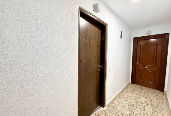 Reventa - Apartamento / piso - Torrevieja - Playa del Cura