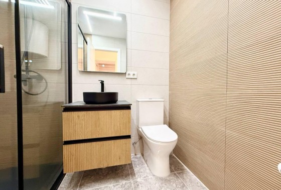 Reventa - Apartamento / piso - Torrevieja - Playa del Cura