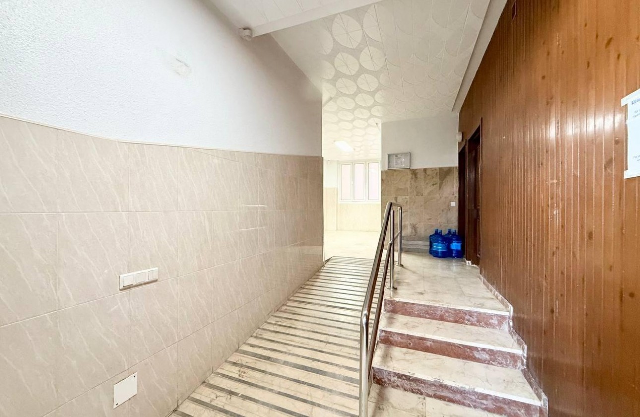 Reventa - Apartamento / piso - Torrevieja - Playa del Cura